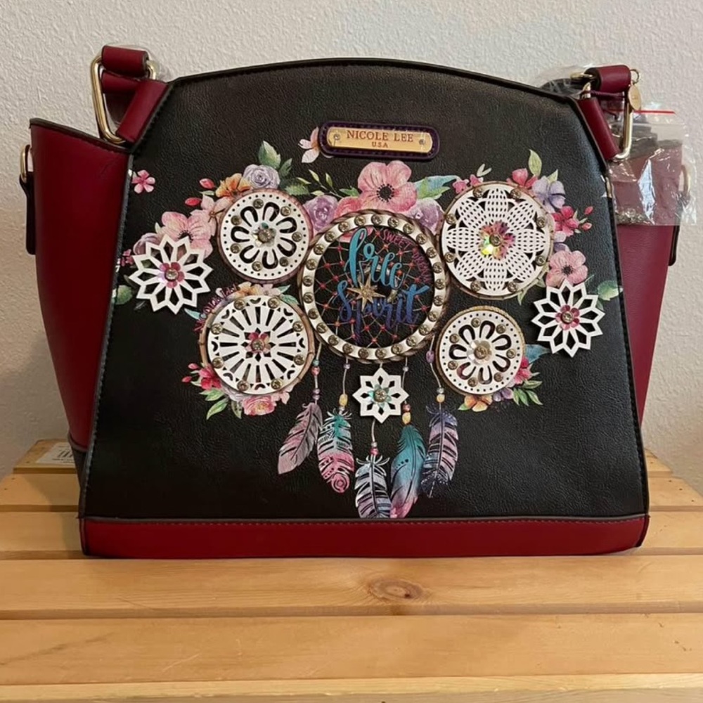 Brand New HangBags Nicole Lee